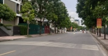 BÁN NHÀ LÂM HẠ 2 MẶT TIỀN VỈA HÈ KINH DOANH SẦM UẤT- PHÙ HỢP XÂY TÒA NHÀ CHO THUÊ LÀM VĂN PHÒNG, KINH DOANH, MỞ NHÀ HÀNG...GIÁ 3X TỶ