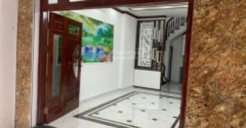 CHO THUÊ NHÀ RIÊNG KIM MÃ – BA ĐÌNH  30–32M² × 5 TẦNG  4PN  5WC  17 TRIỆU/THÁNG