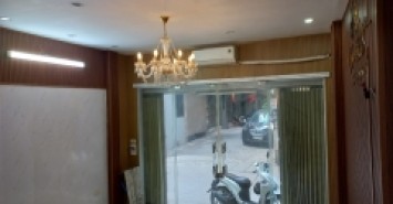 BÁN NHÀ ĐƯỜNG Ô TÔ TRÁNH THÔNG LÊ VĂN HIẾN GIỮA TRƯỜNG MỎ, HVCS, HVTC KD SẦM UẤT
