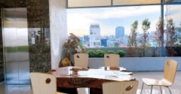 Anh trai nhờ bán Tòa nhà CHDV siêu dòng tiền phố Phan Kế Bính Lô Góc 3 thoáng mặt tiền khủng