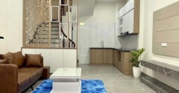 Bán Nhà Phố Vân Trì  , Oto ,Kinh Doanh Sầm Uất, 43m2 x 5 tầng giá 3.9 tỷ