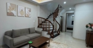 Bán nhà mặt phố Đại Cồ Việt, 85m2, 4 tầng, nhỉnh 49 tỉ, ô tô ngủ trong nhà, vỉa hè rộng, đẳng cấp