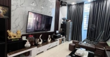 BÁN NHÀ PHÙNG CHÍ KIÊN - HOÀNG QUỐC VIỆT. PHÂN LÔ. Ô TÔ VÀO. DT 75M. GIÁ 7,9 TỶ