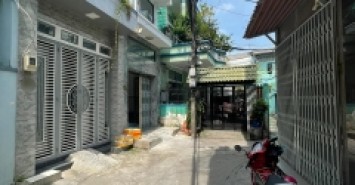 BÁN GẤP NHÀ NỞ HẬU HẺM XE HƠI 5,5X14M  , P10 TÂN BÌNH , CHỈ 5,X TỶ CÒN TL