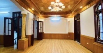 KHU PHÂN LÔ , TRẦN QUỐC HOÀN , MẶT TIỀN BỀ THẾ , KINH DOANH
