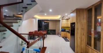 Bán gấp LK Vạn Phúc 85m, 6 tầng thang máy, mặt tiền 5.5m, 11.3 tỷ