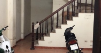 BÁN NHÀ XUÂN LA - VÕ CHÍ CÔNG. GẦN Ô TÔ. DT 52M2. MT 4,5M. GIÁ 4,5 TỶ