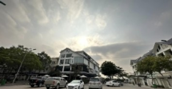 Cho thuê nhà xây thô và hoàn thiện khu A, B, C, D Geleximco chỉ từ 5tr/tháng. LH: 0975837666