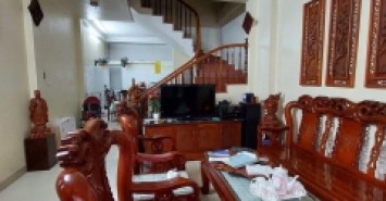 Bán nhà Hoàng Văn Thái 42m2, 4T MT 4m giá 4.6 tỷ. 2 mặt thoáng, Ô tô dừng đỗ