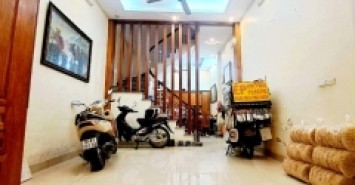 Phân lô Vương Thừa Vũ 48m 5 tầng, ngõ thông, KD, 10m Ô tô. Chỉ 5.65 tỷ