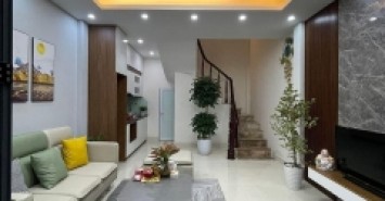 Hàng Hiếm, Phố Văn Trì, 42m2 giá 3,8 tỷ Oto ,Kinh Doanh