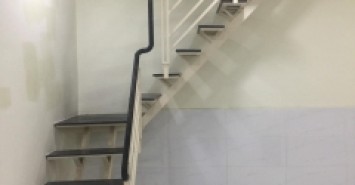 Nhà bán Q10, CMT8, 43m2 nhỉnh 3 tỷ