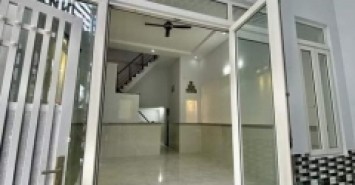 Chủ cần bán gấp nhà Trần Thị Hè p.Hiệp Thành Quận 12 dt 5.2x13 giá 2,35 Tỷ!