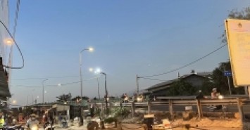 Bán nhà Mặt Tiền đường Nguyễn Văn Tạo, 2 tầng, 75m2, giá 4.x tỷ