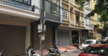 55m Mặt Tiền 4m Nhỉnh 8 Tỷ Phố Trần Duy Hưng Cầu Giấy. Ô Tô 7 Chỗ Đỗ Cửa. Ngõ Thông Kinh Doanh Cực Đỉnh. Vị Trí Đắc Địa. Chủ Cần Bán Để Chuyển Ra Mặt Đường.