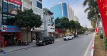 Siêu mẫu chân Dài MP Nguyễn Khuyến, Hà Đông, ́82m2, 5 tầng, Vỉa hè, kinh doanh sầm uất