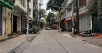 Siêu hiếm nhà Hoàng Cầu, Đống Đa,112 m2, MT: 6,8m, Ô tô tránh, vỉa hè, kinh doanh. Giá rẻ