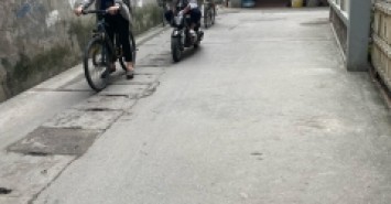 Bán nhà cấp 4 Thụy Phương, Bắc Từ Liêm, 32m2, giá 1.9 tỷ, ô tô đỗ cửa, 0345752279