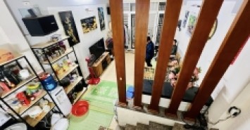 BÁN NHÀ XUÂN LA - TÂY HỒ. 10M RA Ô TÔ TRÁNH. DT 32M2. 5 TẦNG. GIÁ 4,5 TỶ