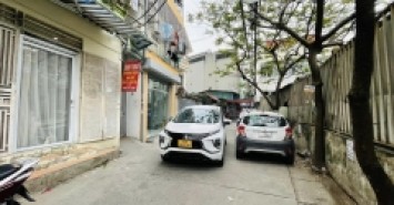 145m Mặt Tiền 6m Nhỉnh 20 Tỷ Phố Dương Quảng Hàm Cầu Giấy. Xây Tòa Nhà Văn Phòng Kinh Doanh Cực Đỉnh. Đầu Tư Chắc Thắng. Ô Tô Tránh Dừng Đỗ Ngày Đêm. Chủ Nhiều Nhà Bán Bớt Giá Chốt Linh Động