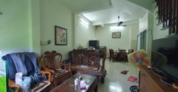 65m 4 Tầng Mặt Tiền 4.5m Nhỉnh 10 Tỷ 1 Nhà Ra Phố Nguyễn Khánh Toàn. Chủ Xây Kiên Cố. Vị Trí Cực Đẹp Tương Lai Mặt Phố. Đầu Tư Lâu Dài Chắc Thắng. Chủ Nhiều Đất Bán Bớt