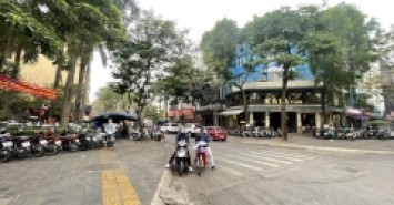 71m 5 Tầng Mặt Tiền 4.5m Nhỉnh 8 Tỷ Phố Nguyễn Khánh Toàn Cầu Giấy. Vị Trí Đẹp Kinh Doanh Cực Tốt. Sổ Phân Lô Đẹp Như Tranh Vẽ. Chủ Cần Bán Nhanh Lo Việc Gia Đình
