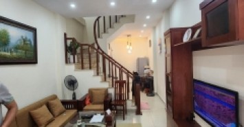 ????Lô Góc Nguyễn Ngọc Vũ Cầu Giấy, Nhà Đẹp Dân Xây Oto Đỗ Cửa Sát Phố, 65m Nhỉnh 10Tỷ????