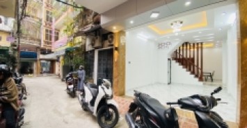 2.6x tỷ sở hữu ngay 35m2 nhà Bắc Từ Liêm Ô TÔ đỗ cửa, ngõ thông gần Quận Ủy. trường học
