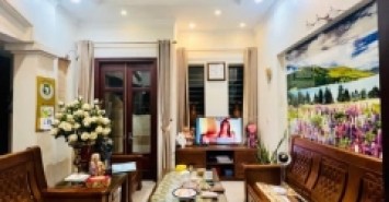 Nhà đẹp Phố Tô Vĩnh Diện Quận Thanh Xuân 80m2 4 tầng Ô tô đỗ cổng 6,5 tỷ
