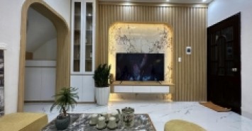 HIẾM, NHÀ MỚI ĐẸP KIM NGƯU, Ô TÔ, SÁT PHỐ, THOÁNG SÁNG TRƯỚC SAU 48m x 5T, NHỈNH 4 TỶ 0901753139