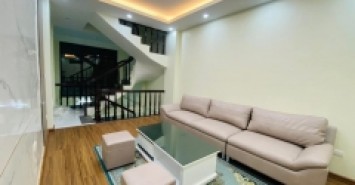 Nhà đẹp Phố Khương Trung, ngõ rộng gần ô tô, gần phố 32m2 giá chỉ nhỉnh 3 tỷ