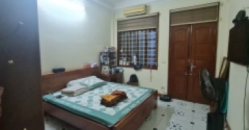 Lô Góc, Định Công-Hoàng Mai 42m2, 5 Tầng, Ôtô Đỗ Cửa, Giá 5.6 tỷ