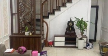 XEM NGAY-NHÀ HIẾM NGÕ 89 PHỐ LẠC LONG QUÂN-OTO TRÁNH 5M-35M2x6 TẦNG-CHỈ 5,4 TỶ