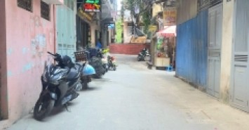 Bán Gấp!!! Nhà Xã Đàn - Đống Đa, Dt 42mx 4 t, Mt 3.9m, Giá 4.25 tỷ.