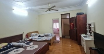 Chính chủ nhờ bán, Căn nhà mặt ngõ Giáp Nhất oto tránh nhau 68m² nhà 5 tầng giá chào 7 tỷ