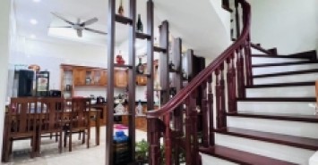 Bà Triệu 48m, ô tô, kd đỉnh 5.2 tỷ