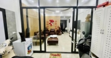 Bán nhà lô góc Ngõ 376 Khương Đình, gần phố, ngõ rộng, nở hậu, 60m*5 t, nhỉnh 6 tỷ