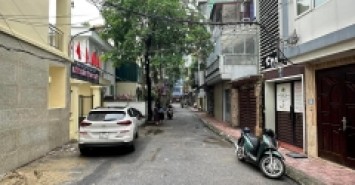 Bán nhà Quan Nhân 45m2 5 tầng ô tô tránh kinh doanh giá 6.2 tỷ