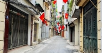 Hot- Chủ giảm sâu, Nhà Phân Lô Lê Trọng Tấn, Ô tô đỗ cửa, nhà 5T giá nhỉnh 4 tỷ