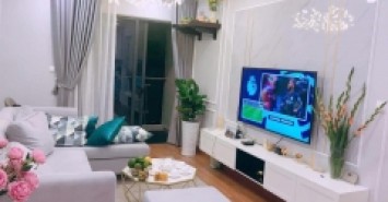 Bán chung cư cao cấp 47 Nguyễn Tuân76m2 2 ngủ có ban công giá 4.15 tỷ