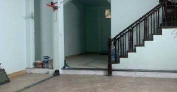 Cho thuê nhà MP Yec Xanh, Lò Đúc , 110m2 x 2 tầng , giá 55tr