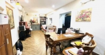 Tập thể tầng 2 Trung Tự, tặng nội that, ô tô, thuongs trước sau 80m, SĐCC.