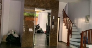 BÁN NHÀ MẶT NGÕ THÔNG Ô TÔ THỤY KHUÊ 7 TẦNG 50M2 THANG MÁY KD THÔNG SÀN