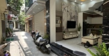 Bán nhà Đống Đa giá rẻ, 35m, 4T, Phố Phương Mai, full nội thất, ở thích, kd online