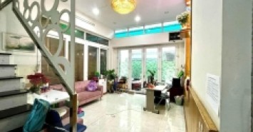 BÁN! NHÀ MẶT NGÕ ĐẶNG TIẾN ĐÔNG 50m 13.9 TỶ