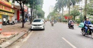 Bán Gấp! Phân Lô Phố Tân Mai, Quận Hoàng Mai, 85m x 5T, Giá 15 tỷ. LH 0901766566.