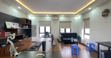 Bán nhà Ngõ 78 Vũ Trọng Phụng, sát phố, sổ đỏ đẹp, tặng full đồ, 40m*6T, nhỉnh 6 tỷ