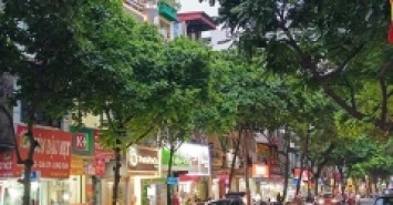 Bán nhà Ngọc Lâm, 55m, 5 tầng gần mặt phố, hơn 4 tỷ