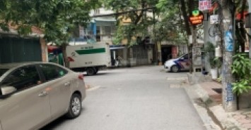 Chính chủ bán nhà Trích Sài gara oto kinh doanh, 6 tầng sát Hồ Tây, 40m2 giá bán 18 tỷ