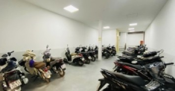 Tổng giảm 8 tỷ, 142m2 bán nhà VP phố Thái Hà, Đống Đa, 142m2, thang máy, vỉa hè đá bóng